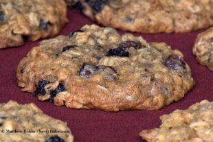 Chai Nut Biscotti