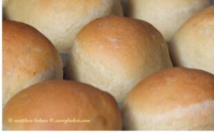 Simple Oatmeal Bread